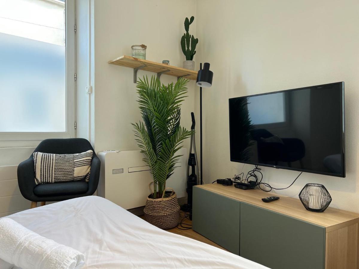 Апартаменты Le Studio Cosy Периго Экстерьер фото